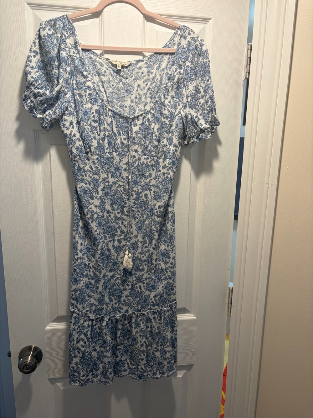 Blue Floral Puff-Sleeve Midi Dress